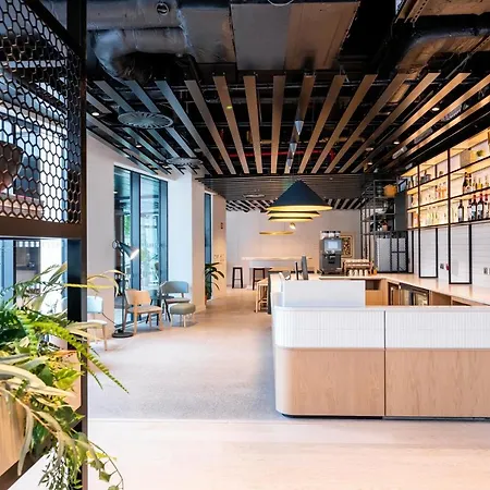 Apartahotel Staycity Quay