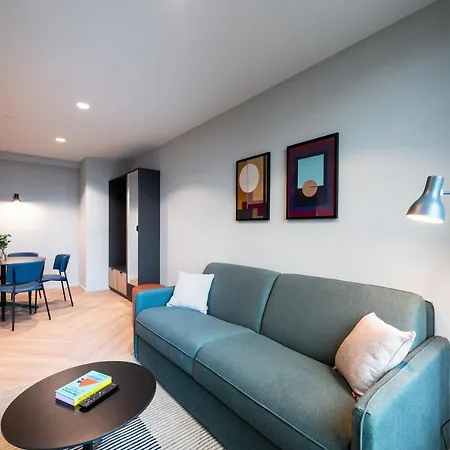 Apartahotel Staycity Quay 4*