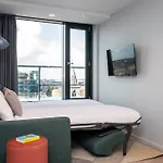 Staycity Quay Hotel 4*