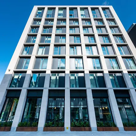 Lägenhetshotell Staycity Quay 4*