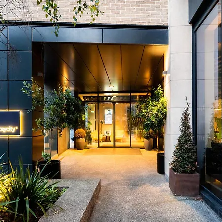 Staycity Quay 4*