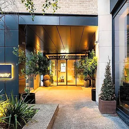 Staycity Quay Hotel