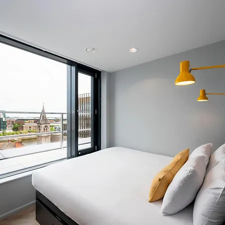 Hotel Staycity Quay